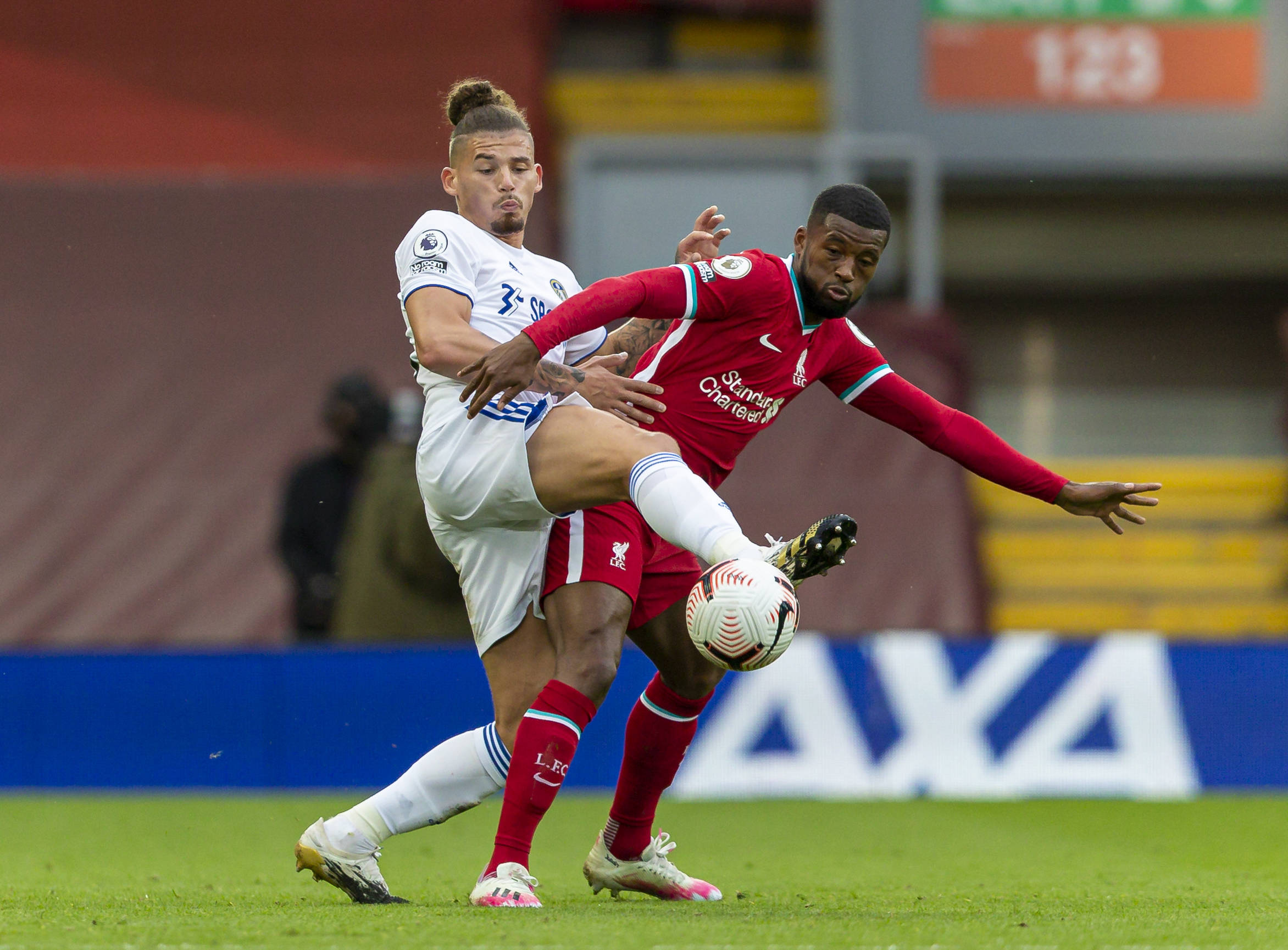 为比赛增添 为比赛增添